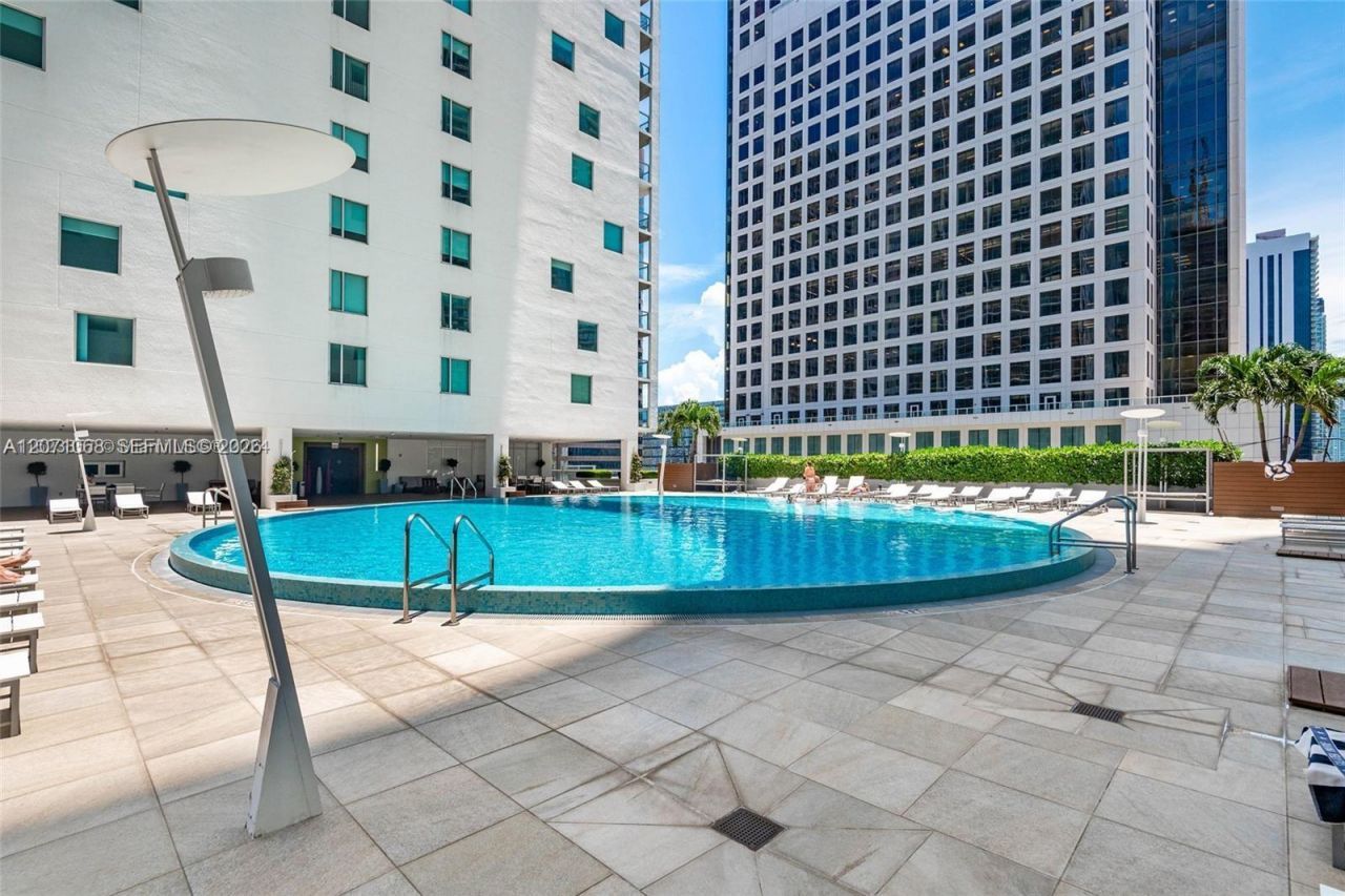 55 SE 6th St, Unit 1507, Miami, FL 33131 Photo
