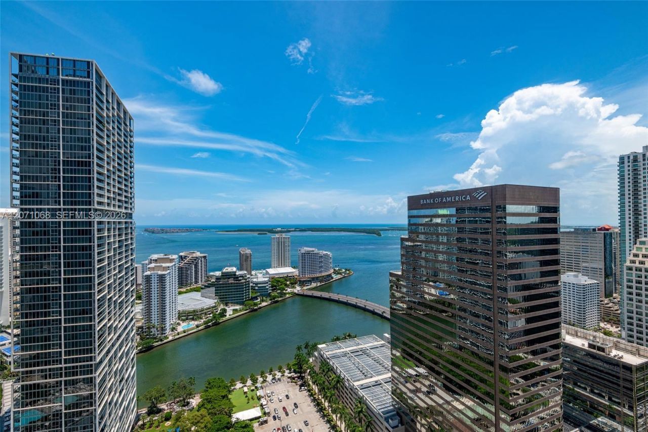 55 SE 6th St, Unit 1507, Miami, FL 33131 Photo