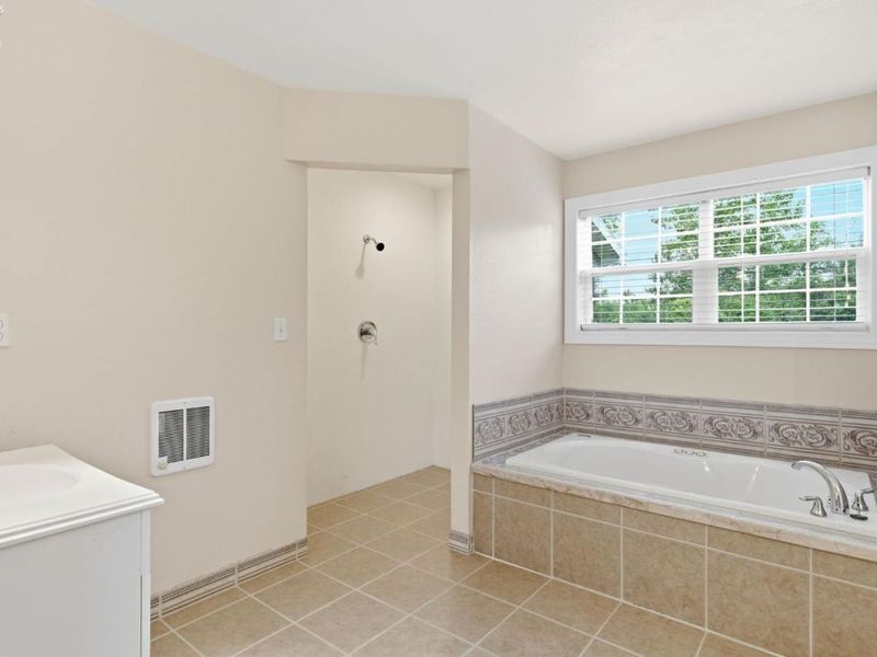 4445 N Rider Road, Oak Harbor, OH 43449 Photo 33