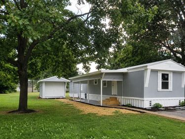 1 PARK STREET, MOUNT HOLLY SPRINGS, PA 17065