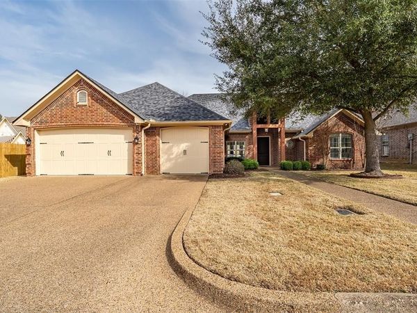 6526 Ashmore , Tyler, TX 75703