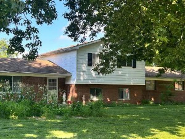 2221 W South Street, Mexico, IN 46958