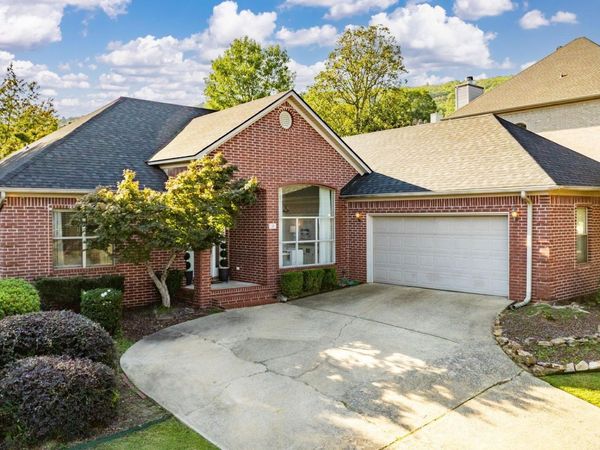 21 Duquesne Drive, Little Rock, AR 72223