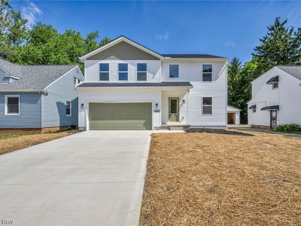 16801 Raymond Street , Maple Heights, OH 44137