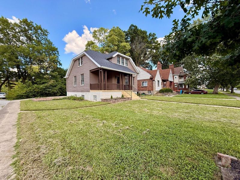 1602 Rose Place, Cincinnati, OH 45237 Photo 2
