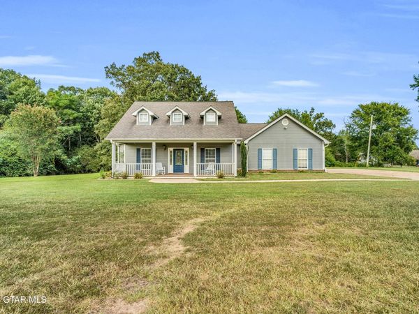 135 Kelsey Lane, Steens, MS 39766