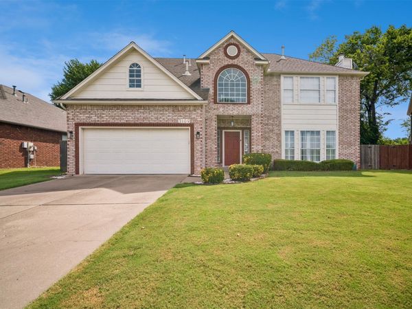 3109 W Freeport Street, Broken Arrow, OK 74012