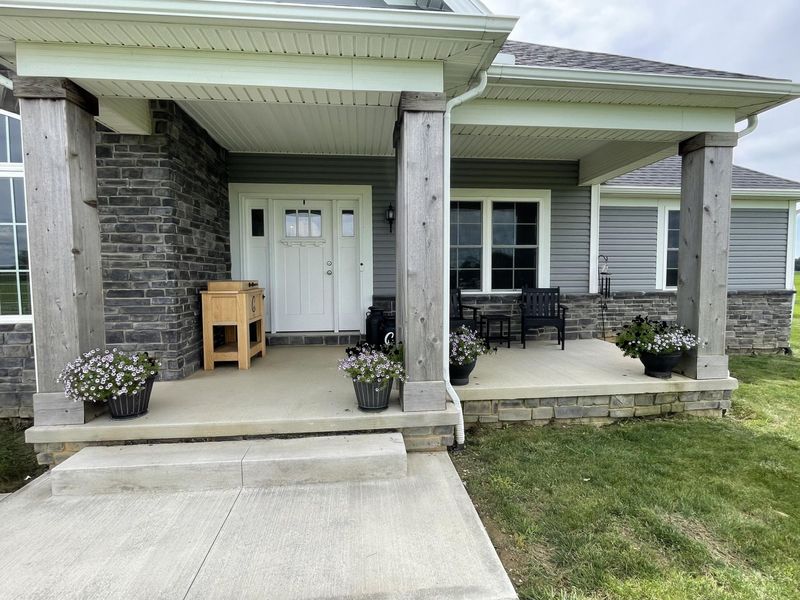 17172 Pusheta Road, Wapakoneta, OH 45895 Photo 2