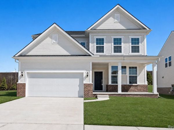 623 Gretchen Lane , Saline, Mi 48176