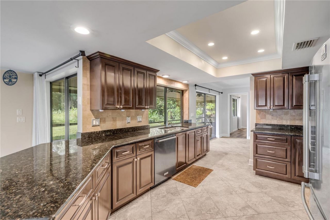 530 Club House Boulevard, New Smyrna Beach, FL 32168 Photo