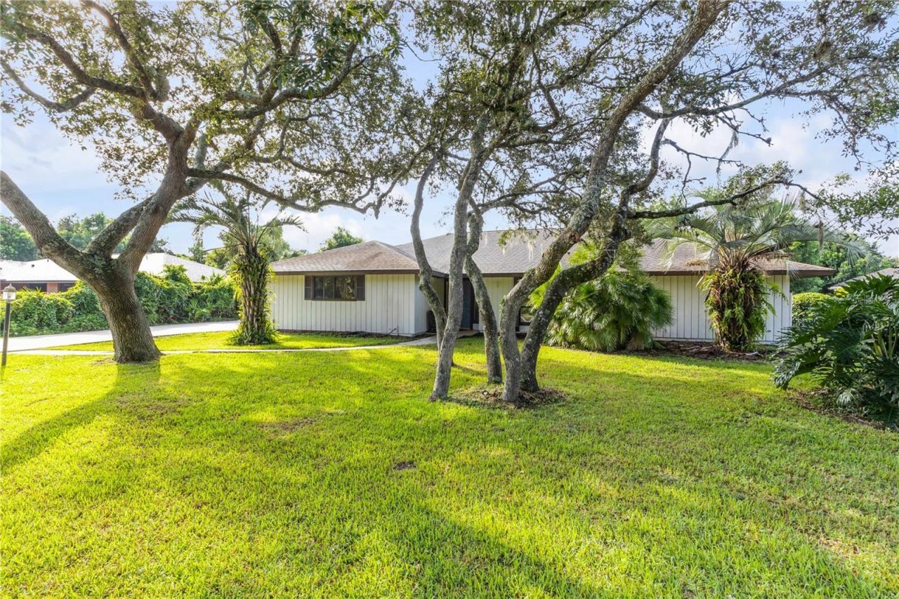 530 Club House Boulevard, New Smyrna Beach, FL 32168 Photo