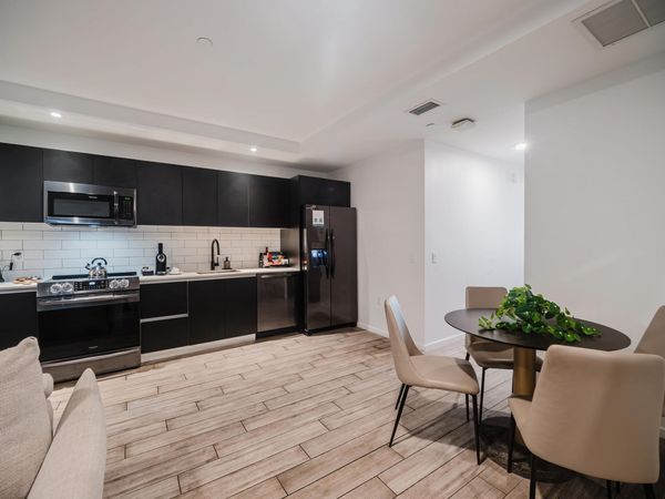 398 NE 5TH Street, Unit 1515, Miami, FL 33132