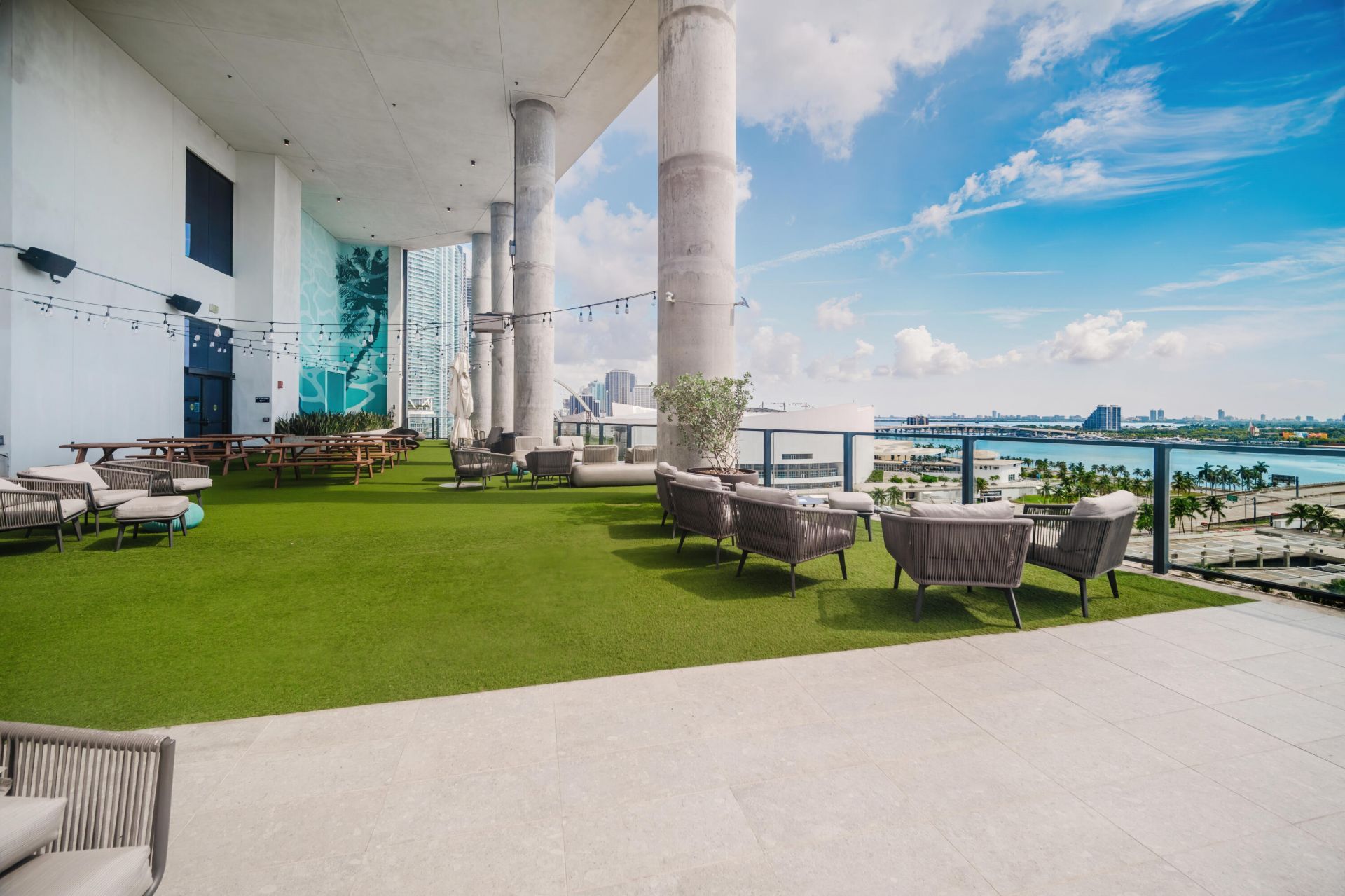 398 NE 5th Street, Unit 1515, Miami, FL 33132 Photo