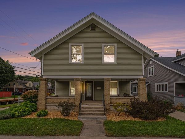641 Lincoln Avenue NW, Grand Rapids, MI 49504
