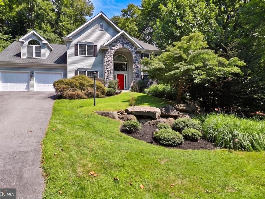 229 Poplar Lane, Elizabethtown, PA 17022 Main Photo