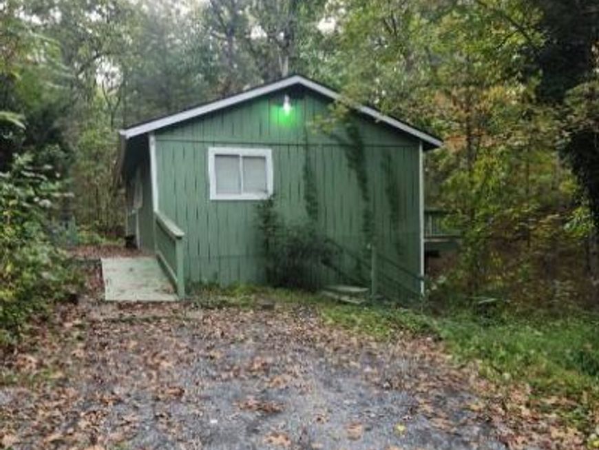 284 Tall Pine Lane, Gerrardstown, WV 25420 Main Photo