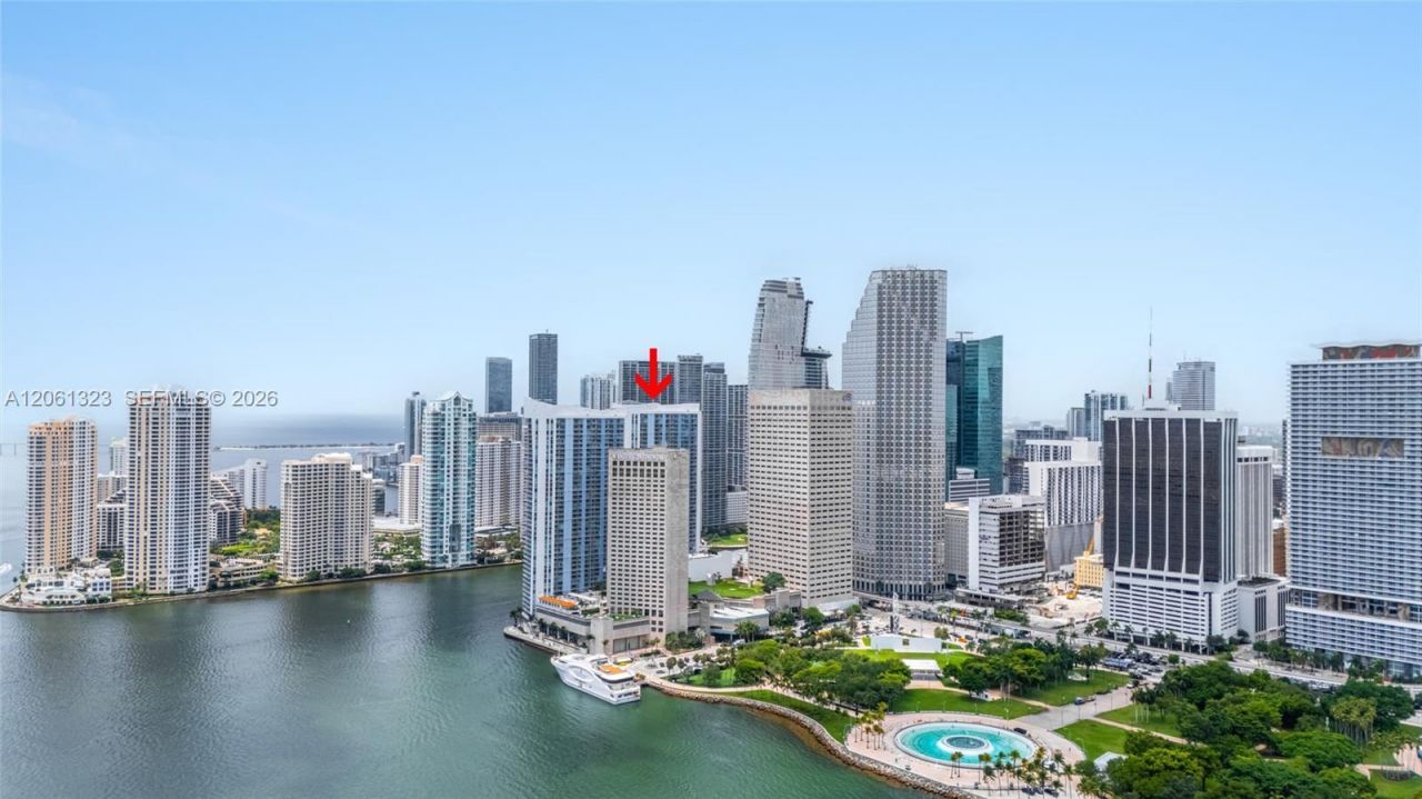 325 S Biscayne Blvd , Unit 2219, Miami, FL 33131 Photo