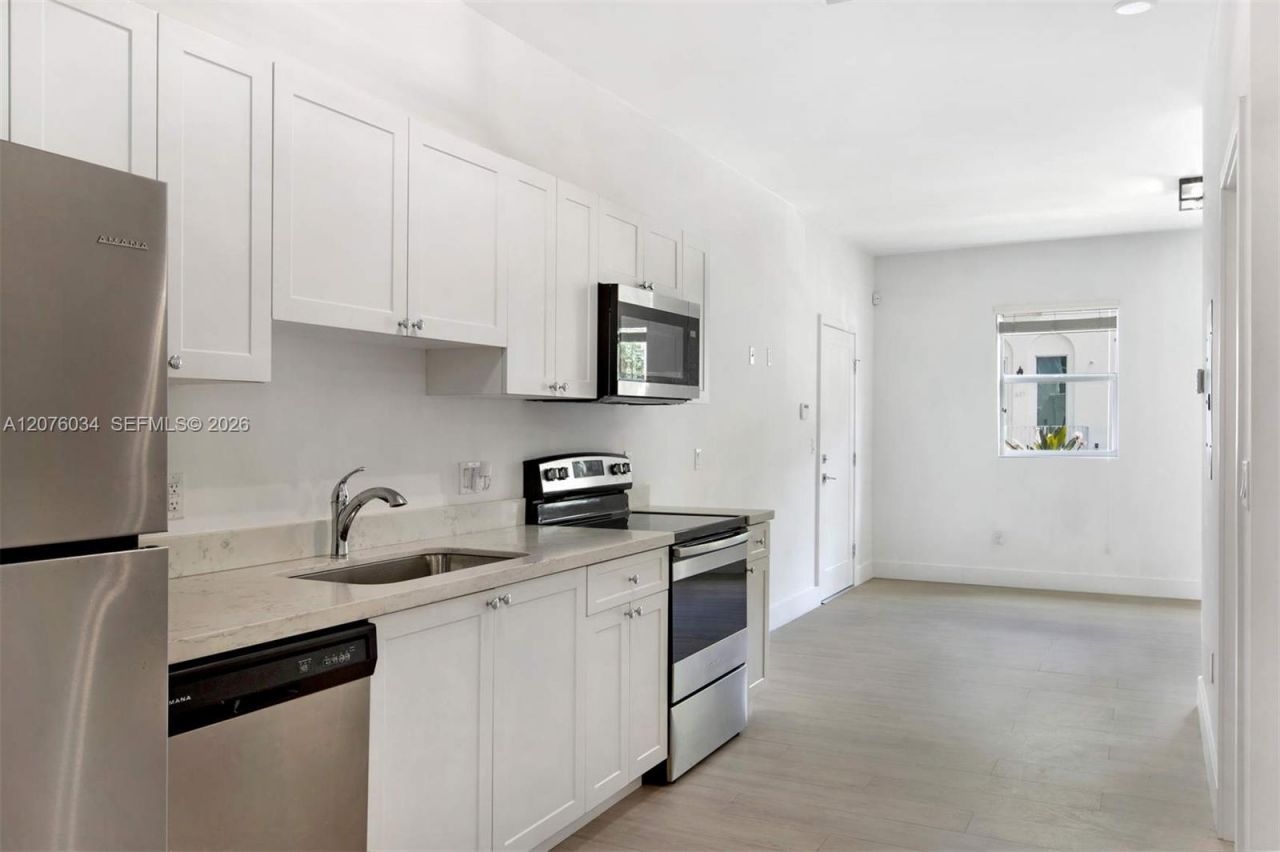 624 Santander Ave , Unit 1, Coral Gables, FL 33134 Photo