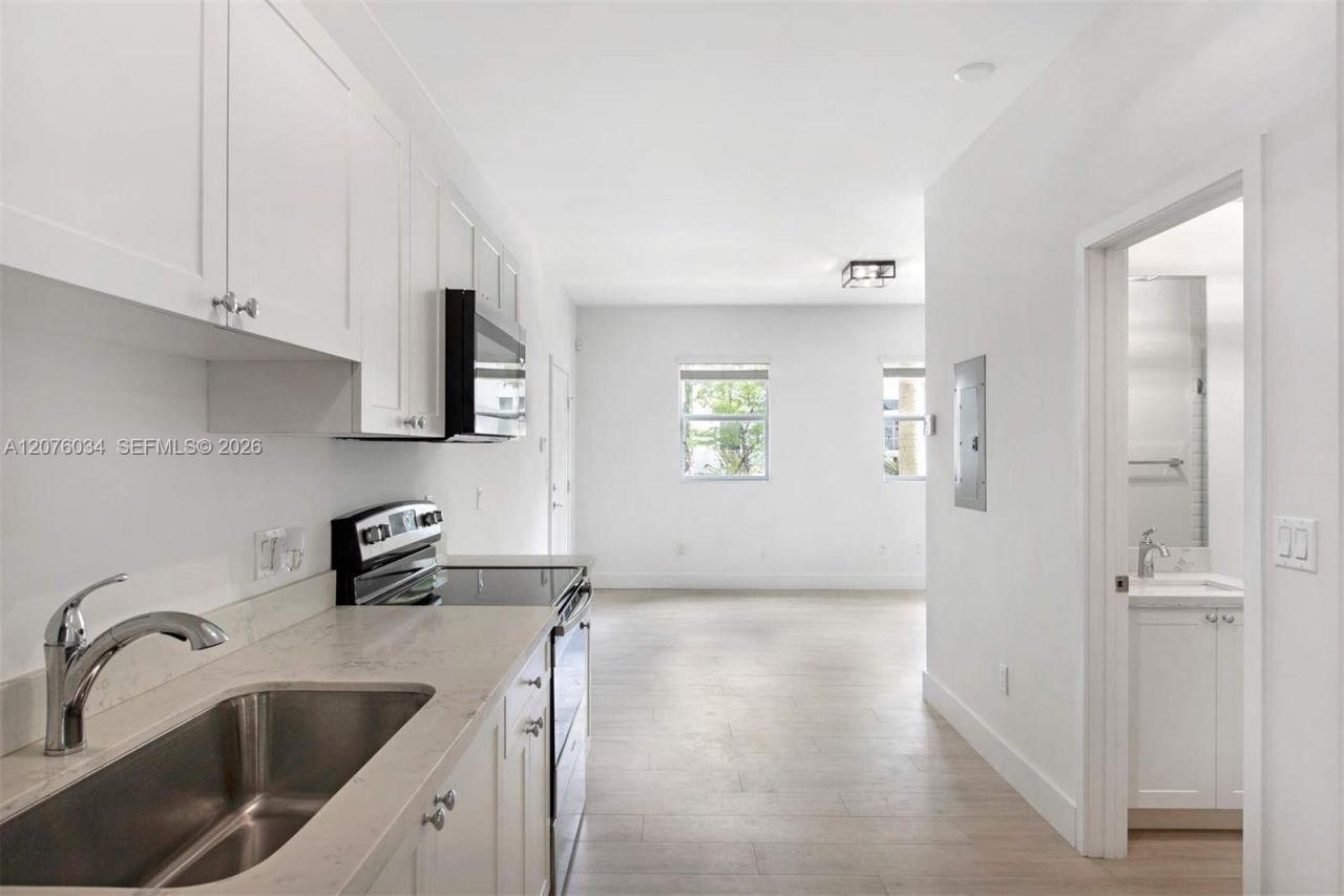 624 Santander Ave , Unit 1, Coral Gables, FL 33134 Photo
