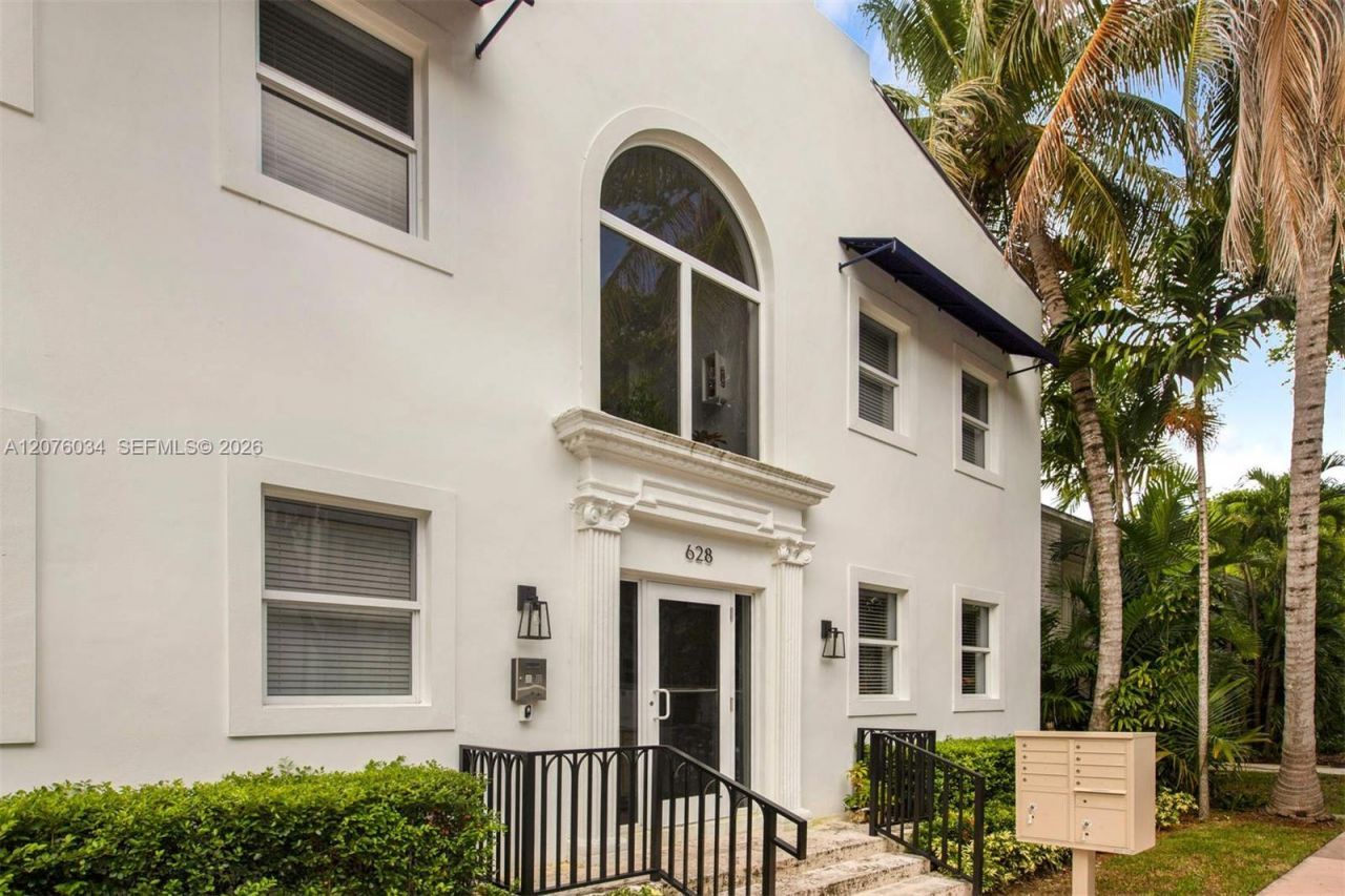 624 Santander Ave , Unit 1, Coral Gables, FL 33134 Photo