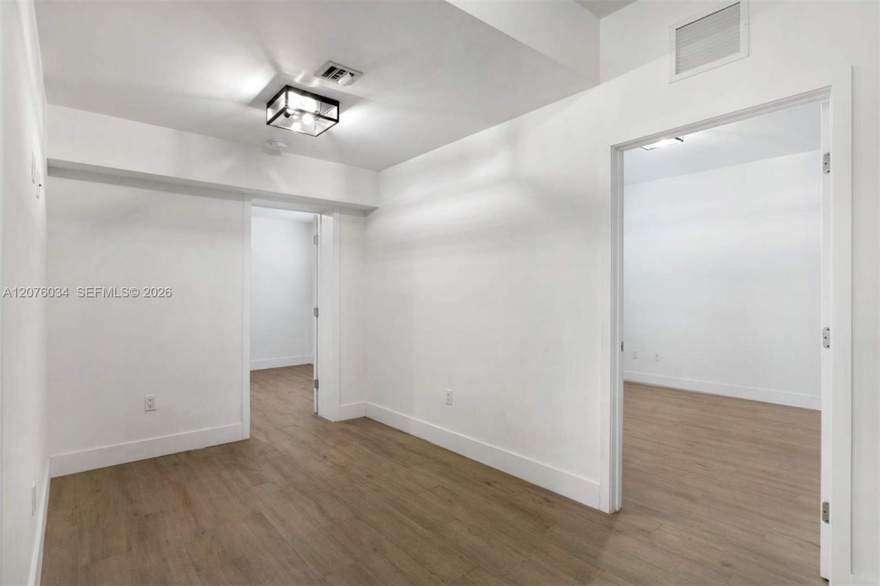 624 Santander Ave , Unit 1, Coral Gables, FL 33134 Photo