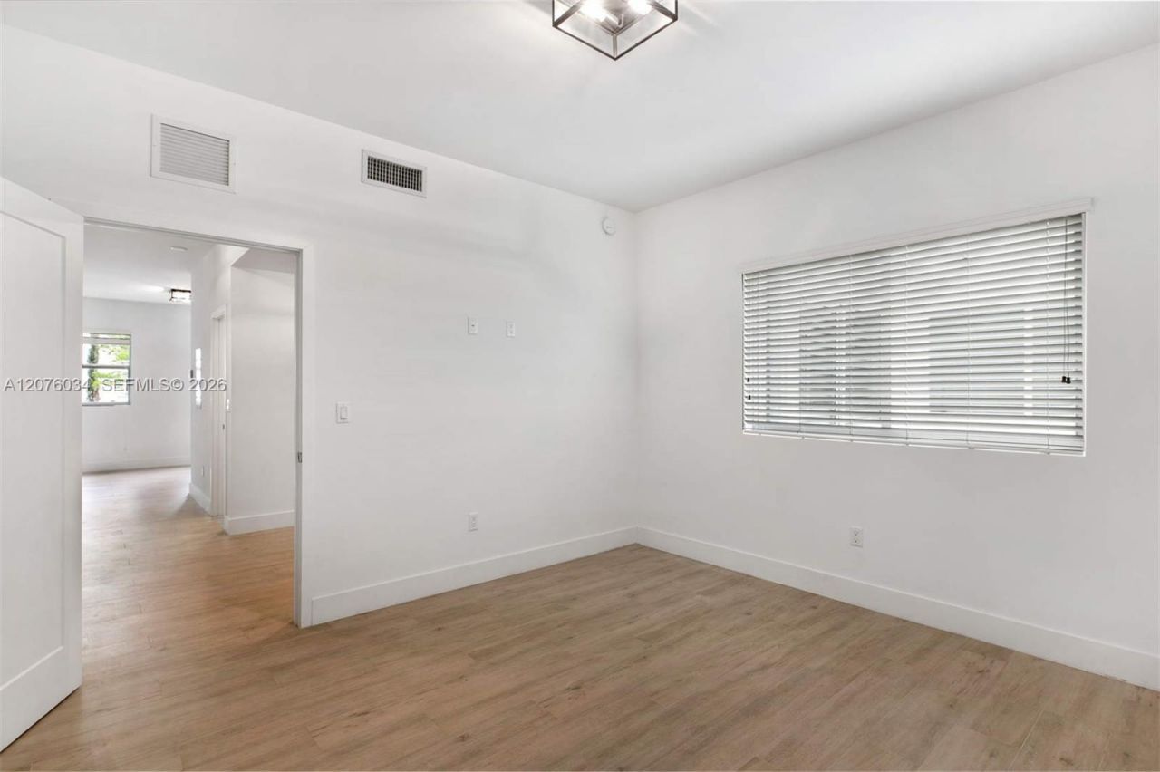 624 Santander Ave , Unit 1, Coral Gables, FL 33134 Photo