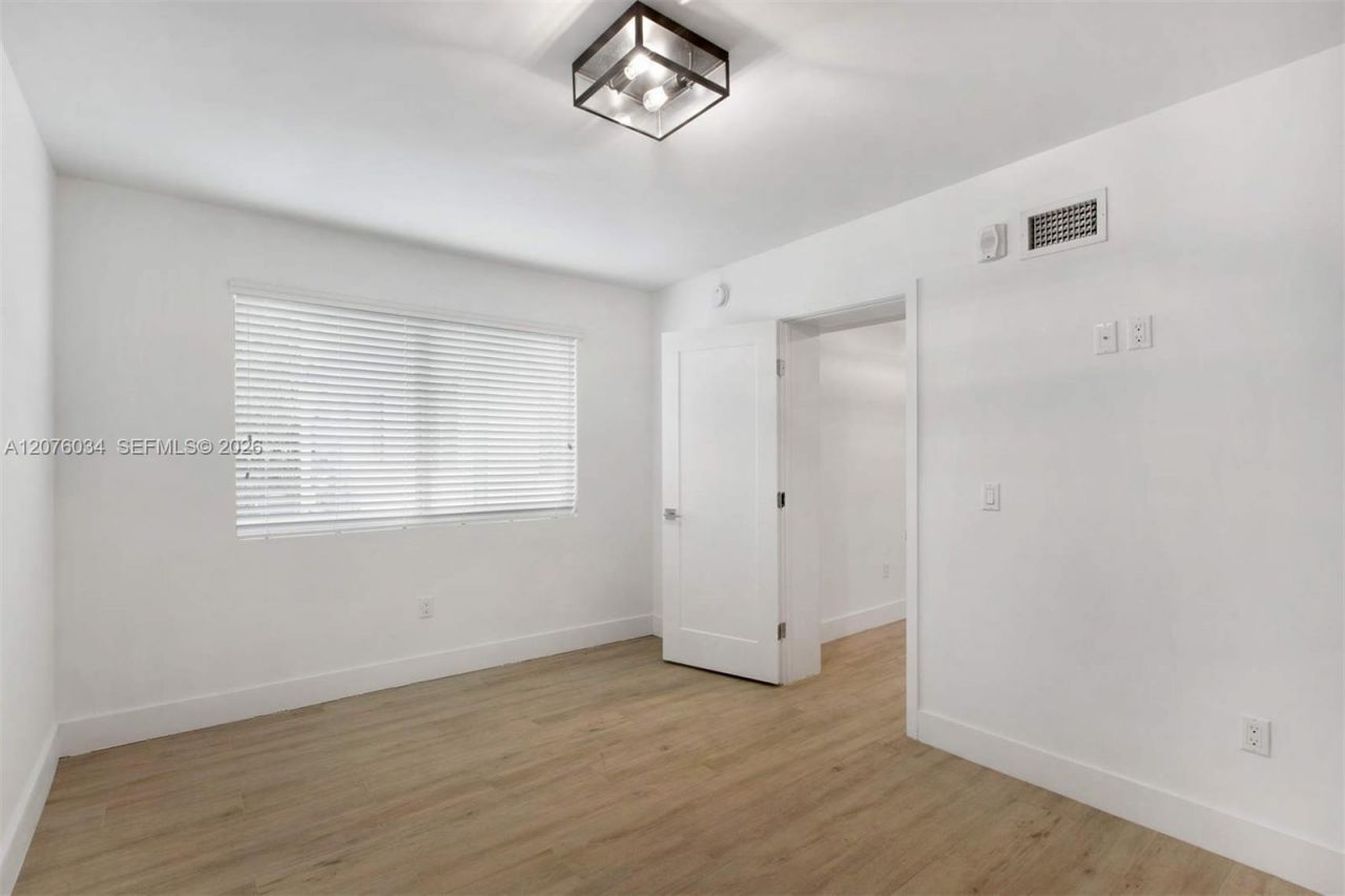 624 Santander Ave , Unit 1, Coral Gables, FL 33134 Photo