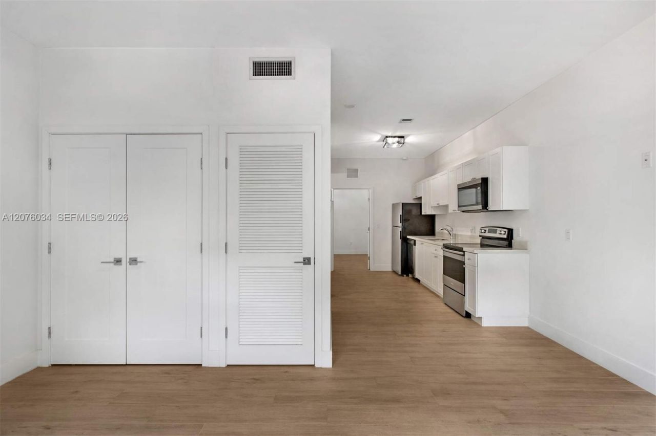 624 Santander Ave , Unit 1, Coral Gables, FL 33134 Photo