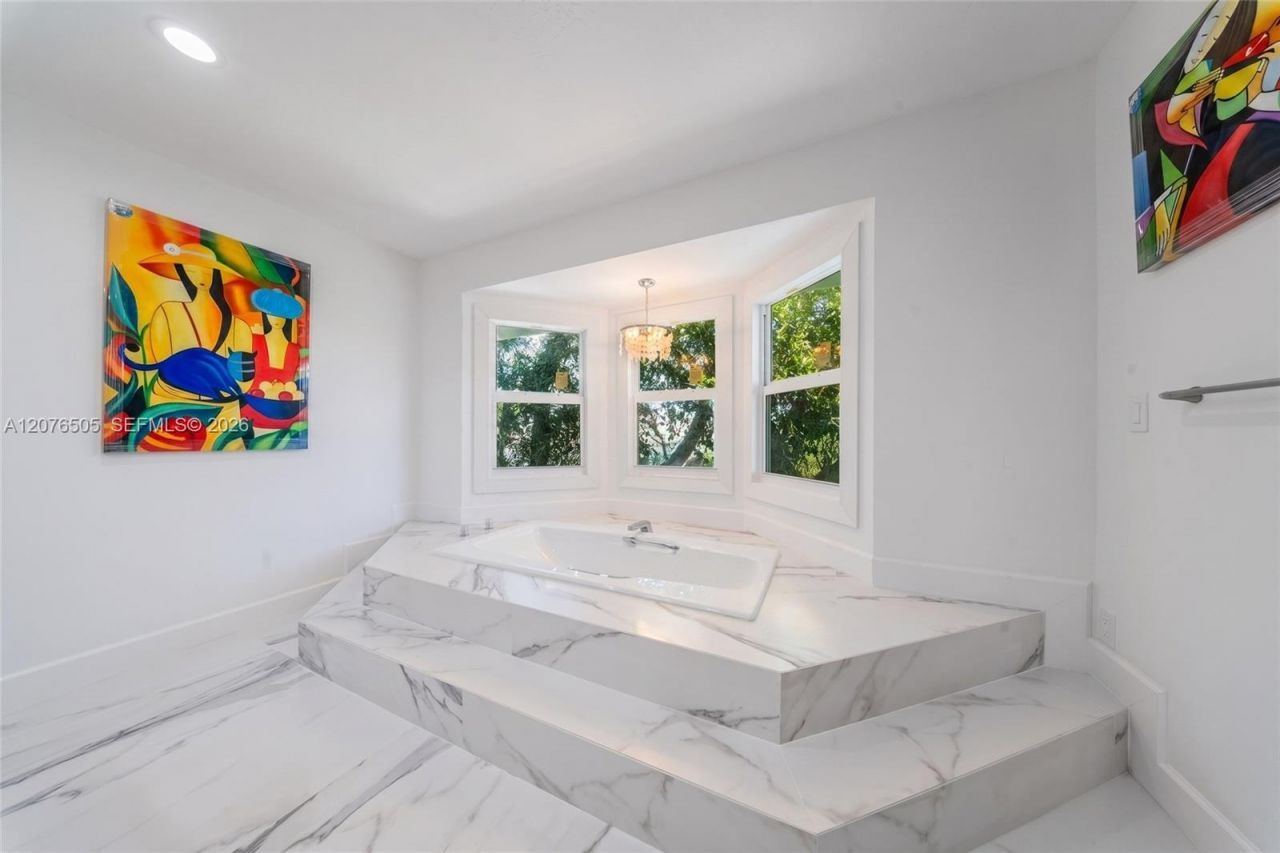 316 N Dr , Islamorada, FL 33036 Photo