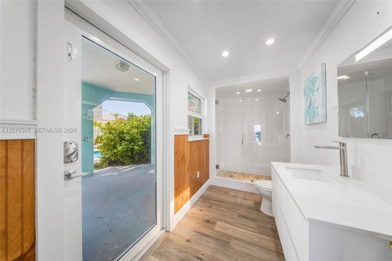 316 N Dr , Islamorada, FL 33036 Photo