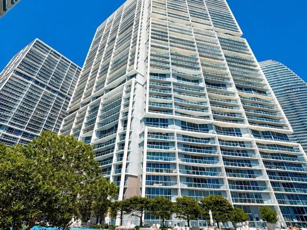 465 Brickell Ave , Unit 5605, Miami, FL 33131
