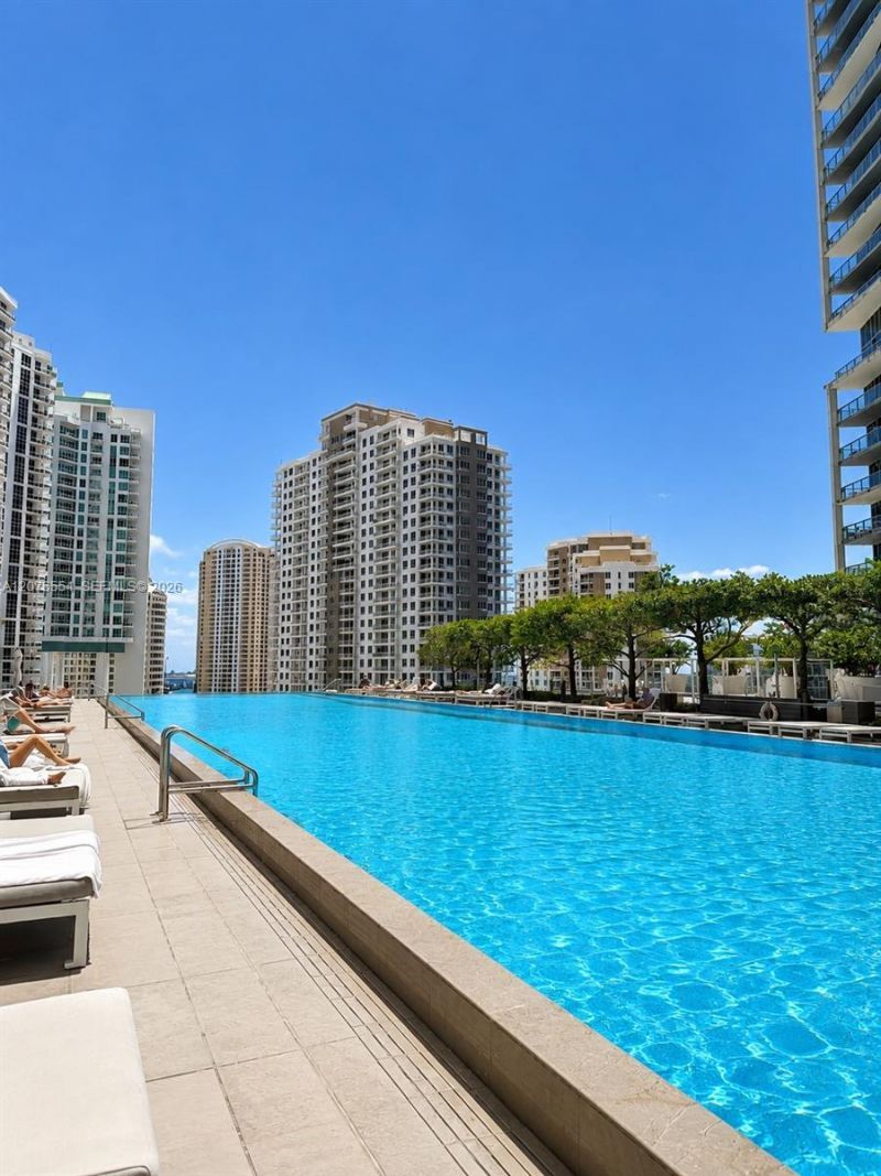 465 Brickell Ave , Unit 5605, Miami, FL 33131 Photo