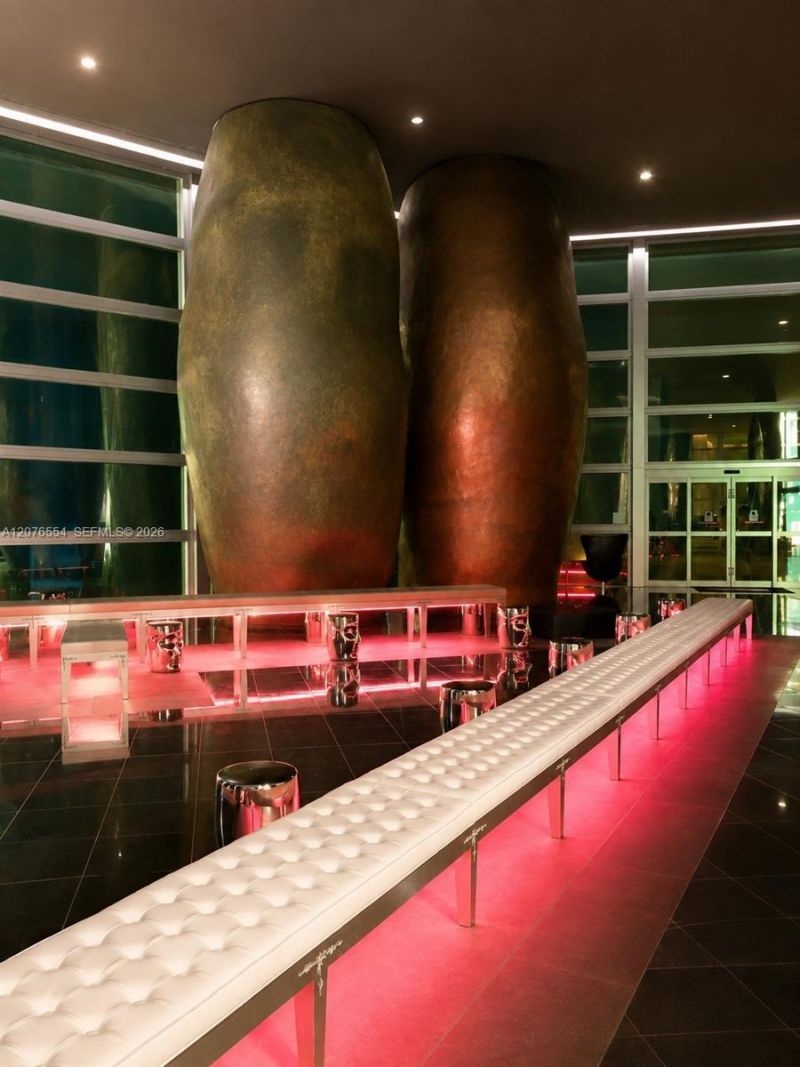 465 Brickell Ave , Unit 5605, Miami, FL 33131 Photo