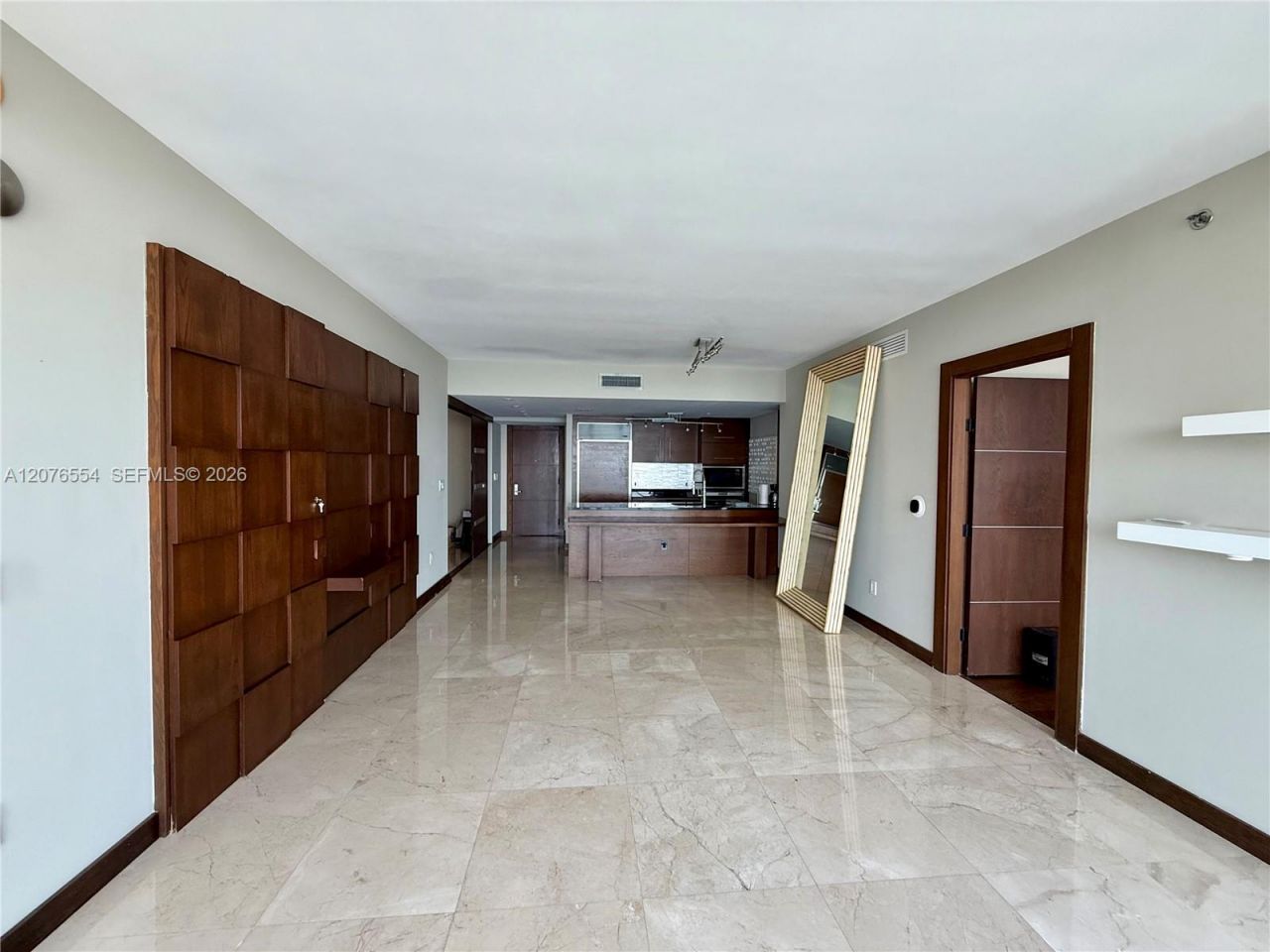 465 Brickell Ave , Unit 5605, Miami, FL 33131 Photo