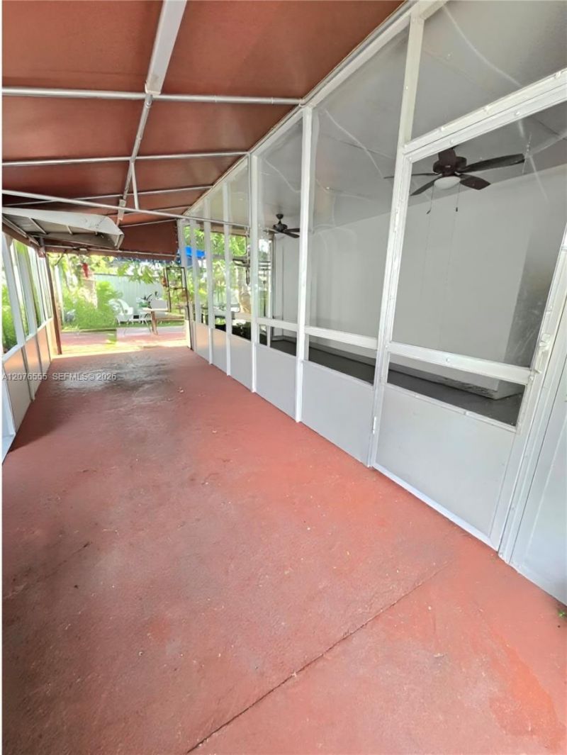 3320 NW 20th St , Miami, FL 33142 Photo