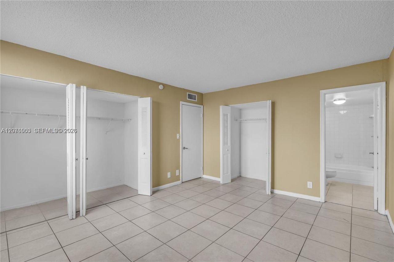 9143 SW 77th Ave, Unit B802, Miami, FL 33156 Photo