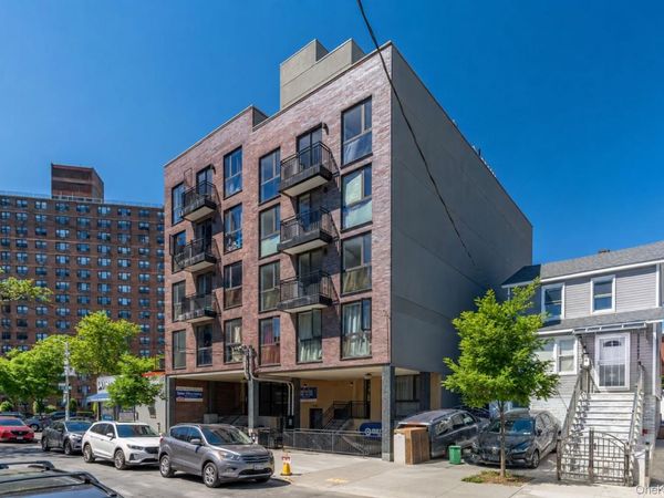 5540 97th Place , Unit 3B, Corona, NY 11368