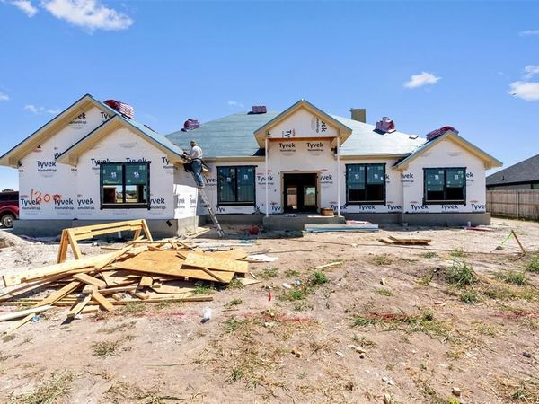 1300 Promised Land , Hewitt, TX 76643
