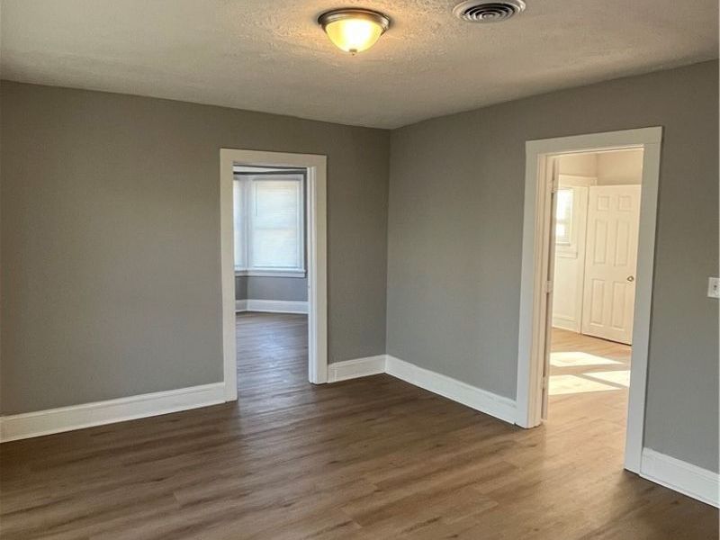5007 Clark Avenue, Cleveland, OH 44102 Photo 8