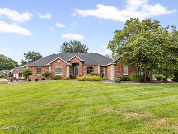1920 ANDREA DRIVE, Jefferson City, MO 65101