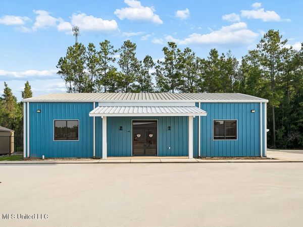 106 Hayden Oaks Drive, Picayune, MS 39466