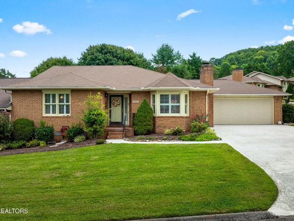7000 Ashley Court , Knoxville, TN 37921