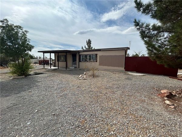 2791 W Medicine Man Road , Pahrump, NV 89048