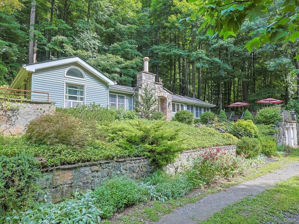 46 Gallows Hill Road , Cortlandt Manor, NY 10567