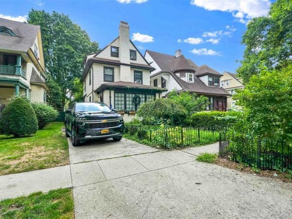 84-44 118th Street , Kew Gardens, NY 11415