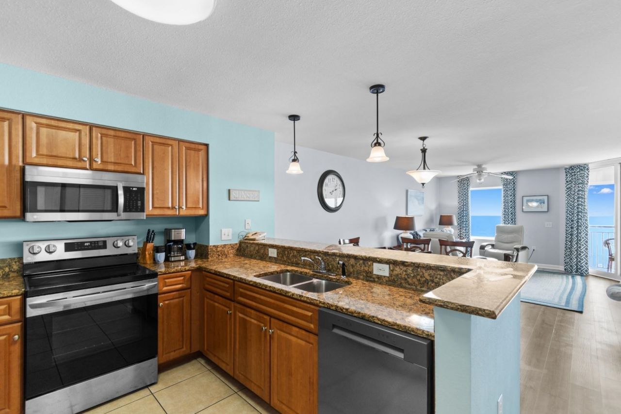 1819 N Ocean Blvd. Photo 6
