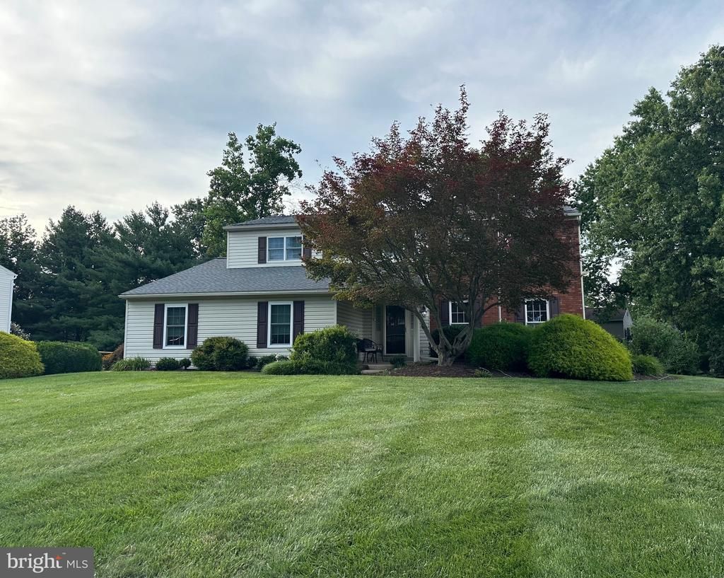 1836 MIFFLIN DRIVE, LANSDALE, PA 19446