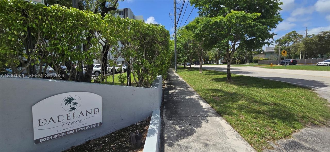 9143 SW 77th Ave , Unit 804, Miami, FL 33156 Photo