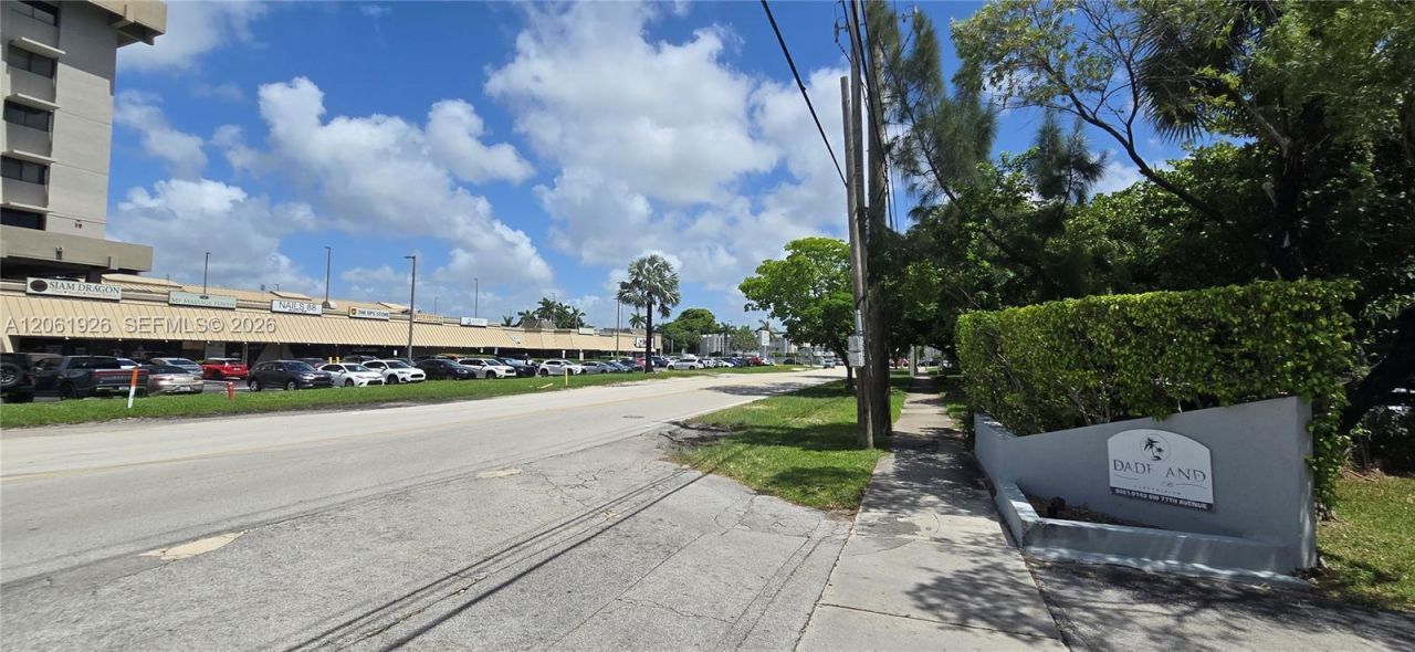 9143 SW 77th Ave , Unit 804, Miami, FL 33156 Photo