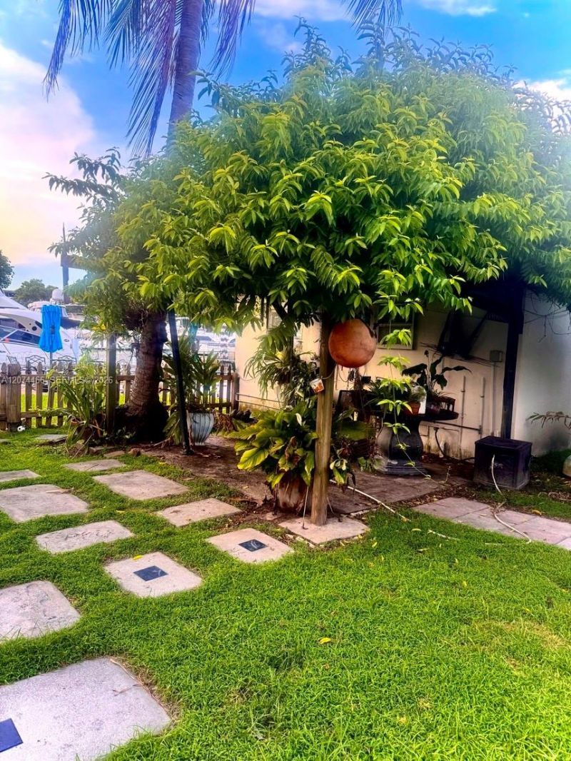 3351 NW 20th St, Miami, FL 33142 Photo